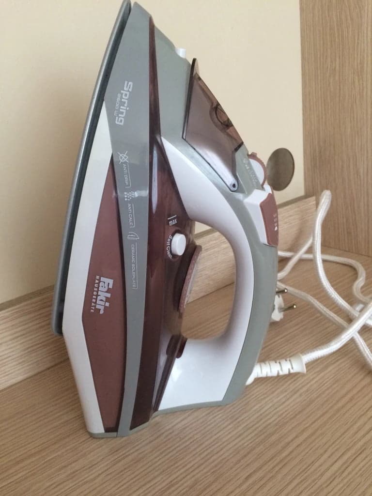 Fakir Spring 2600 W Buharlı Ütü