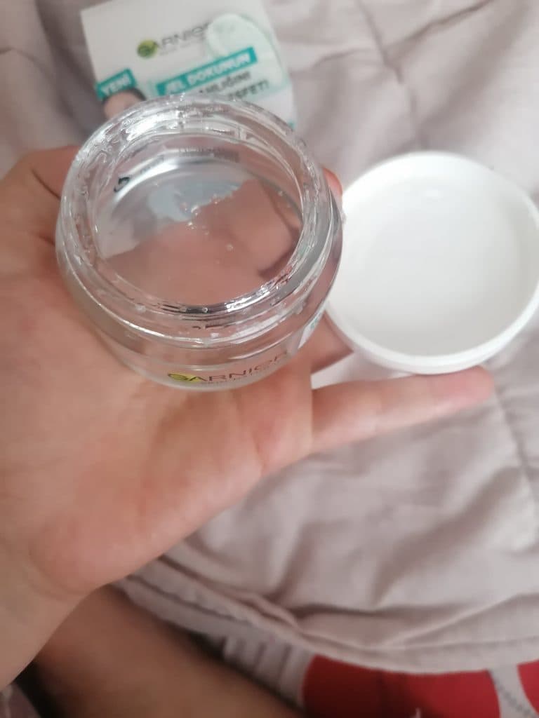 Garnier Hyaluronik Aloe Nemlendirici Jel 50 ml