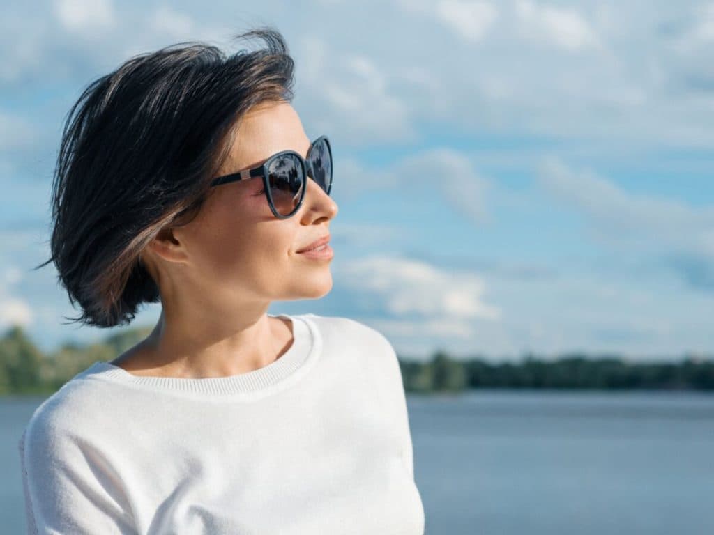 Güneş Gözlüğü Kullanın