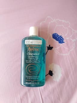 Avene Yağlı Ciltler İçin Temizleyici